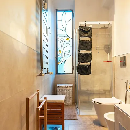 Youhosty - Compagnoni 8 米兰